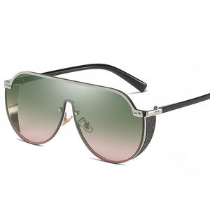 Gafas de Sol de Moda 2021 para Hombre, Estilo Vintage, con Lentes Degradados Brillantes, Gafas de Sol Grandes de Metal con Lentes Degradados UV400 para Mujer - Product Image 4