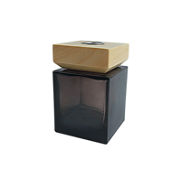 Diffuseur de parfum carré en verre transparent ambré ELITE pour la maison avec couvercle, capacité de 100 ml à 500 ml