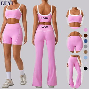 Set Sportivo da Donna con Blocchi di Colore: Reggiseno Sportivo/Shorts/Pantaloni a Zampa per Palestra, Pilates e Yoga - Abbigliamento Sportivo Alla Moda - Product Image 1