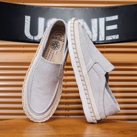 Sepatu kanvas abu-abu pria RO, bernapas dan ringan, cocok untuk musim panas.