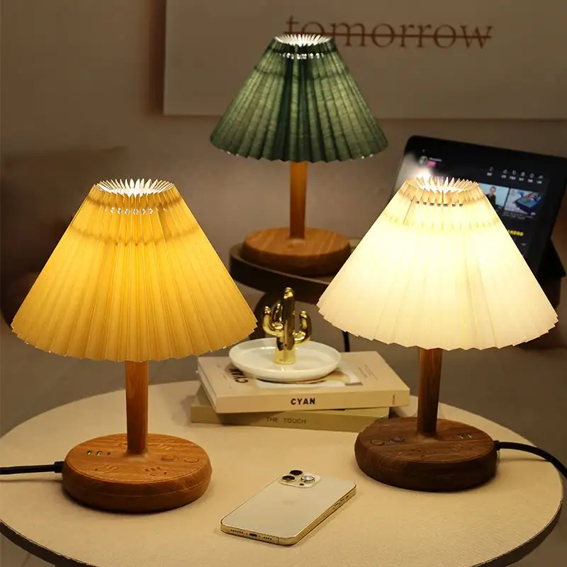 2024 Moderne Lampen Hot Stijl Promotionele Oem Lamp Nachtlampje Creatieve Multifunctionele Conversie Socket Draadloze Tafellamp
