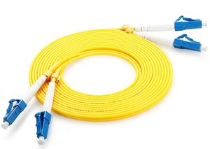 Câble de raccordement à <span class=keywords><strong>fibre</strong></span> <span class=keywords><strong>optique</strong></span> monomode UKCC ST vers ST pour réseau local de campus - Product Image 3