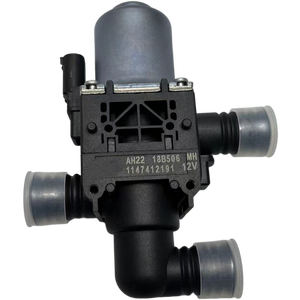 Elettrovalvola di controllo del riscaldatore dei ricambi Auto LR016848 per Land Rover Discovery 3/4 LR3 LR4 valvola dell'acqua di riscaldamento dell'aria condizionata - Product Image 4