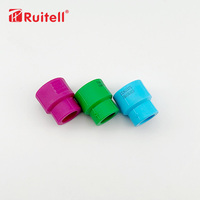 Raccords à douille PPR blancs de qualité supérieure Tube en plastique durable joignant des connecteurs droits diamètre égal tuyau carré Flexible