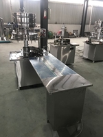 Ligne de machines de remplissage et de bouchage semi-automatique à prix abordable pour bouteilles d'huile, d'eau minérale et d'eau pure, avec moteur