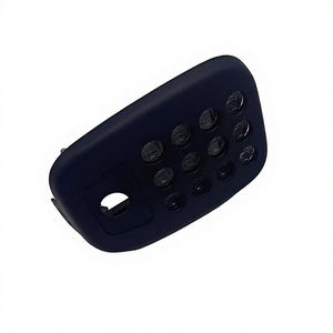 Couvre-phare arrière en fibre de carbone avec trou pour caméra pour Ferrari 488 GTB Spider 2015-2017 000313443 03494400 03494860 - Product Image 4