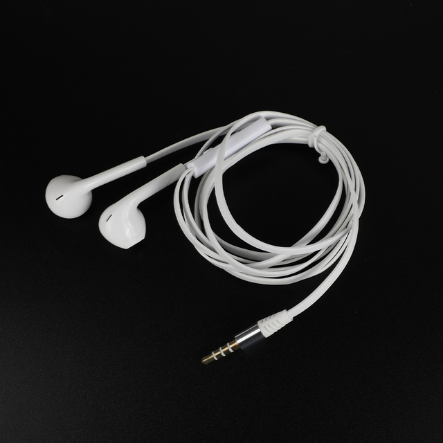 OEM Earplugs In-ear Wired Earphones 3.5mm Stereo Wired Headsets with Mic Wired Headphones Manufacturer
