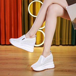 2025 primavera otoño nuevo estilo deportivo Casual blanco Slip-On zapatos 10cm altura interior mocasines de <span class=keywords><strong>cuña</strong></span> de suela gruesa característica suave - Product Image 2