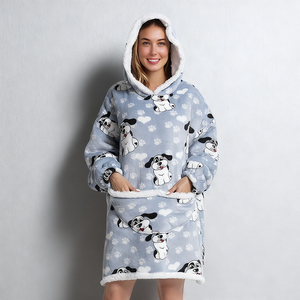 Vente en gros de couverture sweat-shirt à capuche épais et chaud portable en peluche douce pour le camping couverture à capuche Sherpa <span class=keywords><strong>polaire</strong></span> couverture à capuche géante mignonne - Product Image 3