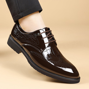 Zapatos de Vestir de Cuero Patentado para Hombre, Negros, con Punta en Pico, con Cordones, Formales, para Oficina, Estilo para las Cuatro Estaciones - Product Image 2