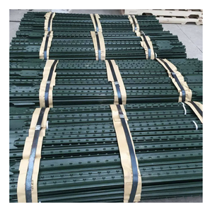 Poste en T de Acero Galvanizado Americano o Poste en T con Espigas Verdes para Cercas Agrícolas y Jardines - Product Image 2