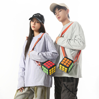 Sac bandoulière mini cube en nylon, directement de l'usine, avec sangle réglable, résistant à l'eau et double fermeture éclair, idéal pour les tenues quotidiennes et les voyages