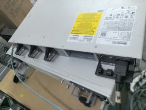 สวิตช์เครือข่าย C9300L-24P-4X-E กิกะบิตอีเธอร์เน็ต 24 พอร์ต แคตาลิสต์ 9300 สวิตช์อัปลิงค์คงที่ 24 พอร์ต PoE+ อัปลิงค์ 4X10G - Product Image 6