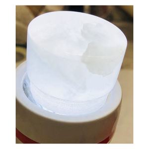 مصابيح حائط داخلية للديكور المنزلي على شكل كرة من الحجر الأبيض والرخام والعقيق - Product Image 4