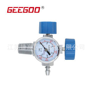 Vanne d'oxygène médicale en gros, manomètres de réduction de pression constante pour dioxyde de carbone, régulateur de pression pour arc à l'argon - Product Image 2