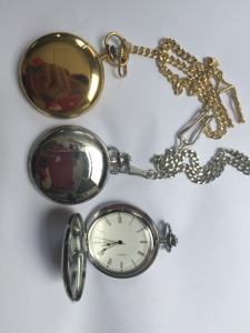 Cassa in Metallo Liscia e Lucida, Personalizzabile con Logo Laser sulla Cover, Quadrante Bianco Intero, Orologio da Tasca Antico Lucidato - Product Image 6