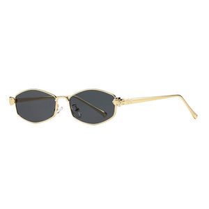 Nuevo estilo de gafas de sol con montura pequeña de metal para mujer, protección UV400, borde poligonal, ligeras, a la moda, tipo 3 - Product Image 5
