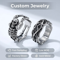Bague squelette personnalisée Yogoo pour homme en acier inoxydable, style punk gothique, avec personnalisation du logo, fabricant B2B