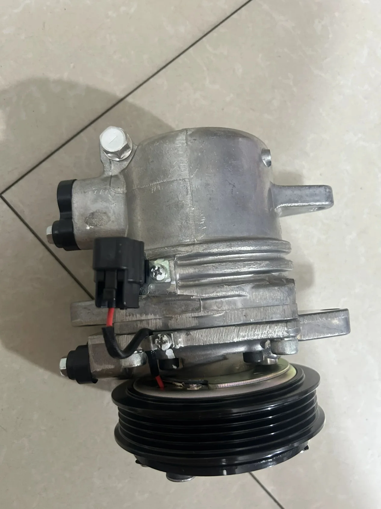 りょう Changan Yuexiang AC Compressor JSR09Z406004 - Reliable