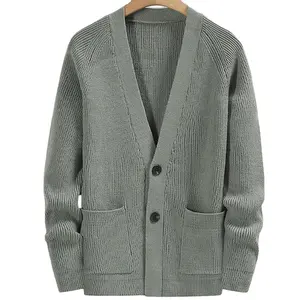 Pull tricoté à la mode pour homme personnalisé boutonné couleur pure cachemire laine mérinos hommes pull cardigans avec poche