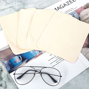 Échantillon gratuit de chiffon de nettoyage pour <span class=keywords><strong>lunettes</strong></span> en microfibre avec impression de logo personnalisée pour écrans, <span class=keywords><strong>lunettes</strong></span> de soleil et verres - Product Image 4