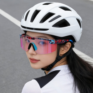 Lunettes de sport UV400 avec verres PC antidérapants pour le cyclisme en plein air, pour hommes et femmes - Product Image 1