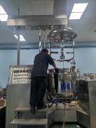 Équipement de mélange industriel Huashang, machine d'émulsification sous vide chauffante pour savon liquide cosmétique
