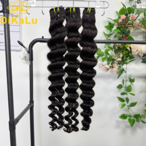 Extensions de Cheveux Brésiliens Remy Bruts 100% Vierges Non Traités, Cuticules Alignées, Double Trame Faite à la Machine, Ondulations Profondes Souples - Product Image 1