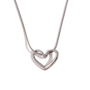 18K goud roestvrij staal holle hart hanger choker ketting voor vrouwen slangketting PVD waterdichte mode minimalistische sieraden - Product Image 3