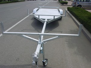 <span class=keywords><strong>Remorque</strong></span> pour <span class=keywords><strong>bateau</strong></span> et embarcation EZ-hauler fabriquée en usine BCT7400 7,4 m en acier noir avec une charge utile maximale de 1000 kg - Product Image 4