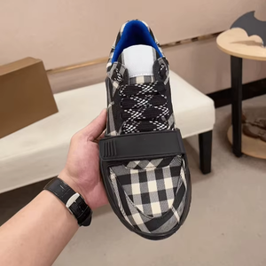 รองเท้าผ้าใบหนังลำลองคุณภาพสูงระดับพรีเมียม รุ่นคลาสสิคยอดนิยมปี 2025 สำหรับผู้ชายและผู้หญิง - Product Image 3