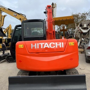 Mini-excavatrice hydraulique sur chenilles d'occasion Hitachi ZX70 ZX75 ZX120 ZX200, idéale pour la construction, modèle Hitachi ZX70-5A - Product Image 5