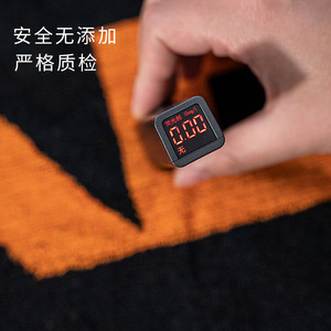 Serviette de sport pour la tête, orange et noire, avec logo, séchage rapide, pour la salle de sport, la course à pied, le marathon - Product Image 2