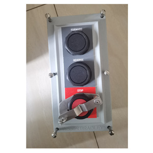 Interruptor de Botón Pulsador Ab Rockwell 800H-2HA7PW, 3NC1NO, Cableado por Tornillo, Equipo Industrial - Product Image 1