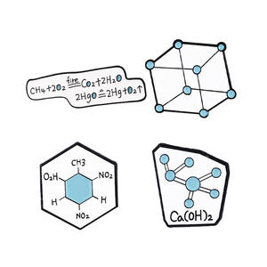 Creatief Metaal Ambachten Broche Sieraden Met Chemische Vergelijkingen Moleculaire Structuur Diagrammen Voor Wetenschappelijk Onderzoek - Product Image 2