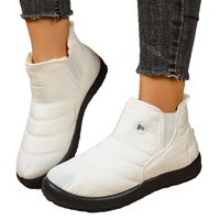 Nouvelles bottes d'hiver pour femmes, à tige haute, épaisses, à semelle épaisse, confortables et résistantes au froid