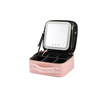 Bolsa de Maquillaje Profesional Portátil con Luz LED, Espejo, Batería y Gran Capacidad - Product Image 5