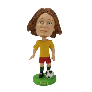 Figurine de joueur de football en résine personnalisée, ornement de table, tête tremblante, décoration de poupée
