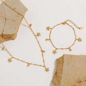 Mercanti di fabbrica di beneficenza oro placcato oro 18K cinque stelle a forma di bracciale di moda in acciaio inossidabile Set di gioielli per le donne - Product Image 5