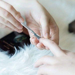 Empujador de Cutículas Personalizado de Alta Demanda, Herramienta de Limpieza de Uñas de Acero Inoxidable para Remover Esmalte, Empujador de Cutículas con Punta Afilada - Product Image 6