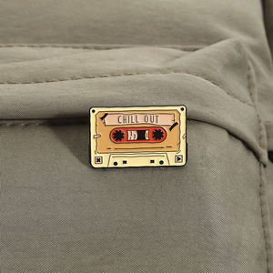 ريترو كاسيت شريط المينا دبوس البرد المشاعر الحنين بروش خمر الموسيقى شارة المجوهرات هدية للأصدقاء بالجملة - Product Image 3