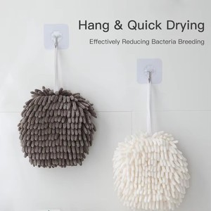 Serviette en chenille pour salle de bain, serviettes douces et absorbantes pour les mains, serviettes suspendues en forme de boule avec boucles de suspension - Product Image 5