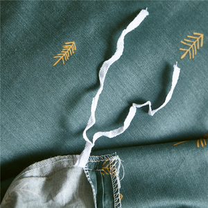 Parure de <span class=keywords><strong>lit</strong></span> en coton doux <span class=keywords><strong>imprimé</strong></span> <span class=keywords><strong>jungle</strong></span> vert foncé avec motif palmier, linge de <span class=keywords><strong>lit</strong></span> respirant pour la maison et l'hôtel - Product Image 3
