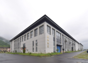 Escultura de Bulldog Iluminada de 20 Pulgadas, Luz LED Decorativa para Exteriores, Resistente al Agua IP44, Luz Blanca Cálida, Decoración Navideña - Product Image 3