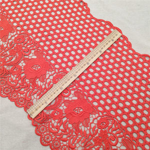 Rouge large 100% Polyester brodé dentelle garniture Soluble dans l'eau lait soie maille tissu pour la décoration intérieure vêtements chiffons - Product Image 5