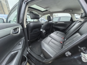 นิสสัน ซิลฟี่ ปี 2014 เครื่องยนต์ 1.6 ลิตร เกียร์ CVT รถเก๋ง - ภายในระดับพรีเมียมพร้อมเบาะหนัง  ผ้าคลุมเบาะรถยนต์  ไฟ DRL แบบ LED - Product Image 6