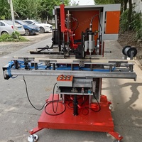 Machine à touffeter automatique à 4 axes pour la fabrication de brosses et balais à poils pour le nettoyage manuel des dents