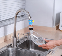Adoucisseur d'eau moderne pour cuisine domestique, purificateur d'eau du robinet avec filtration sécurisée du fluorure et filtre en pierre médicale