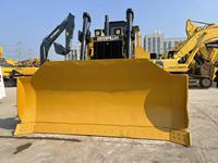 Bulldozer d'occasion CAT D8R 38 tonnes à faible bruit pour opérations en carrière de calcaire multi-terrains, avec moteur, pompe et roulement, puissance 228 kW