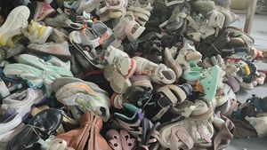 SH08 経済的な中古メンズシューズ 大きいサイズ レディースハイヒール 中古サンダル 混合靴 混合カラー 高品質 卸売 - Product Image 6